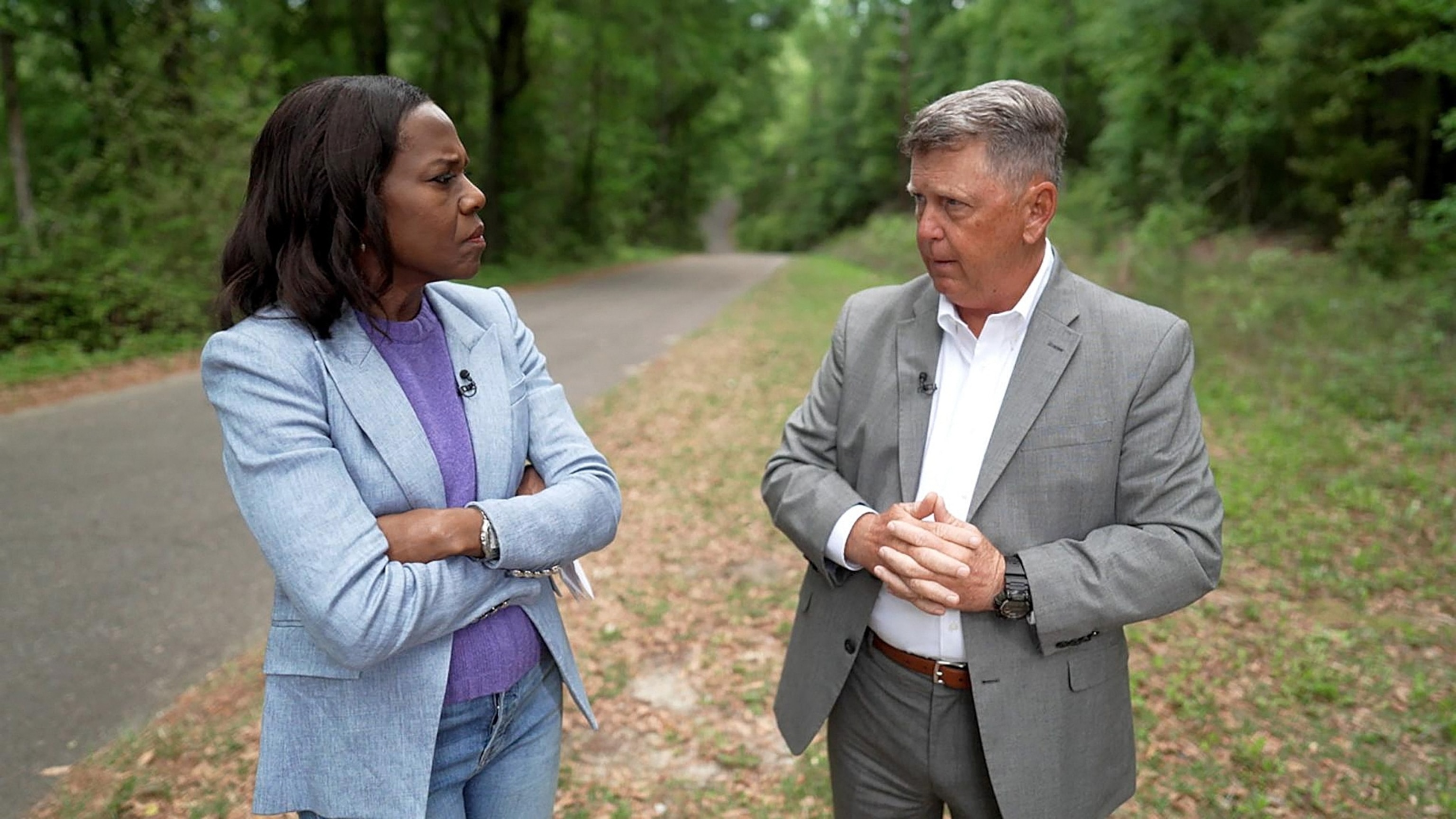 PHOTO: Barry Tucker, a now-retired Trooper Captain with the Alabama Bureau of Investigation, spoke with "20/20" Co-Anchor Deborah Roberts near the location where investigators discovered Tracie Hawlett and J.B. Beasley murdered in 1999.